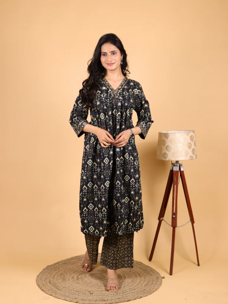Printed Black Kurta Set for Women | Stylish Floral Cotton Kurta Set
