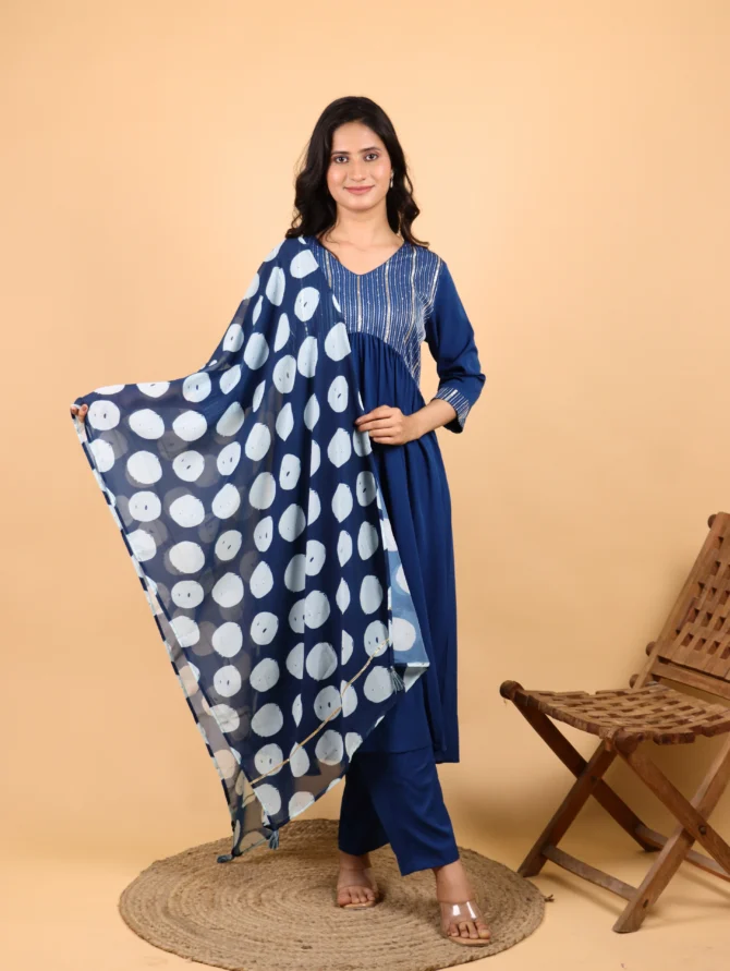 Teal Embroidered Kurta Set — Oceanveil Ensemble - Image 2